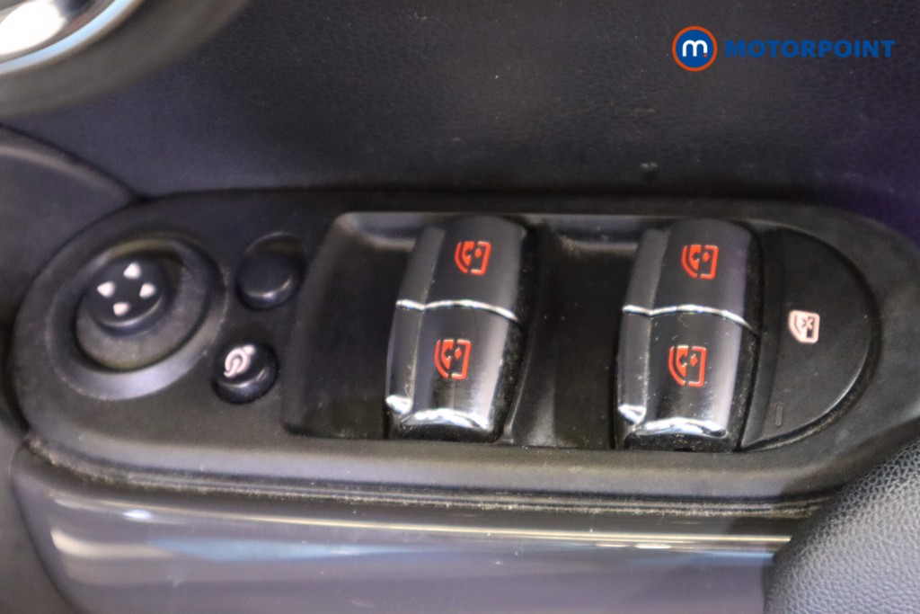 Mini Hatchback Cooper Automatic Petrol Hatchback - Stock Number (1620033) - 16th supplementary image