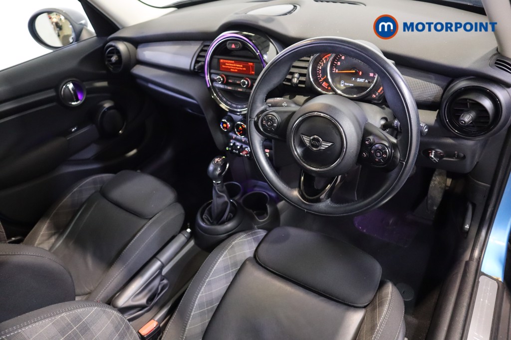 Mini Hatchback Cooper Automatic Petrol Hatchback - Stock Number (1620033) - 1st supplementary image