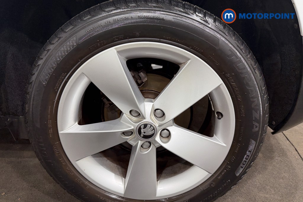 Skoda Karoq SE Automatic Petrol SUV - Stock Number (1620046) - 12th supplementary image