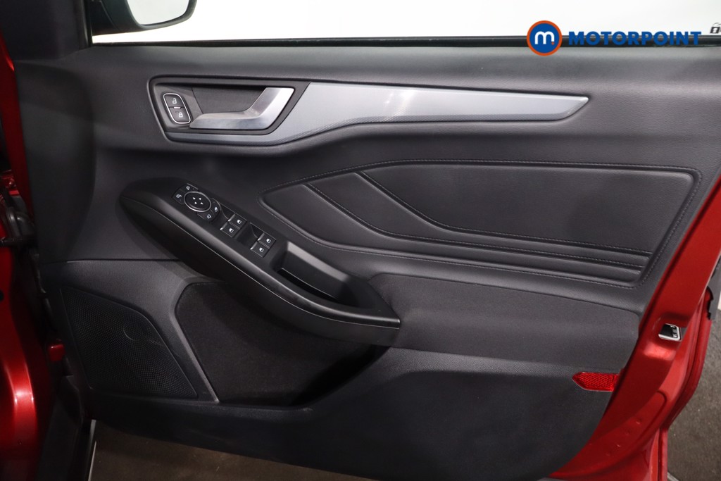 Ford Focus Active Manual Petrol Hatchback - Stock Number (1620055) - 23rd supplementary image