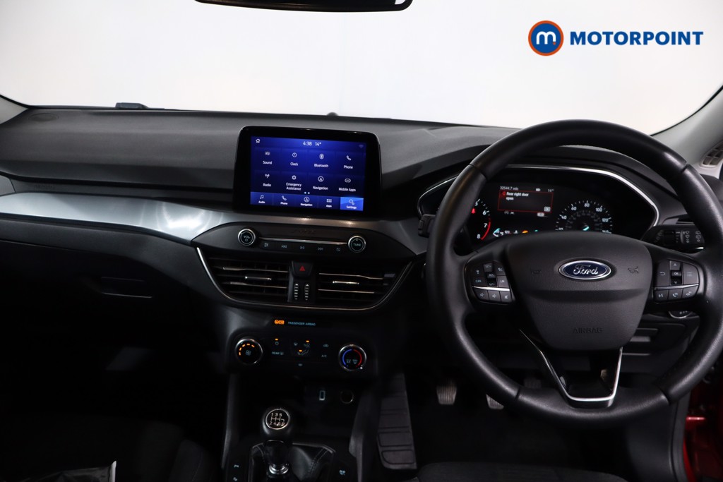Ford Focus Active Manual Petrol Hatchback - Stock Number (1620055) - 1st supplementary image