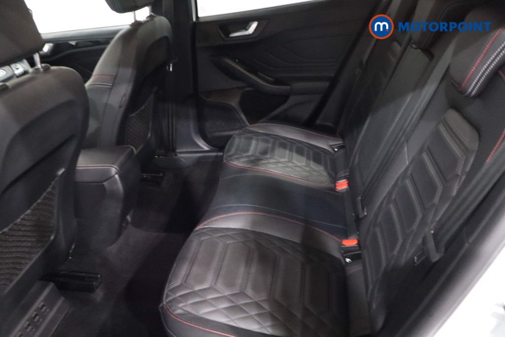 Ford Focus St-Line Vignale Manual Petrol Hatchback - Stock Number (1620092) - 5th supplementary image