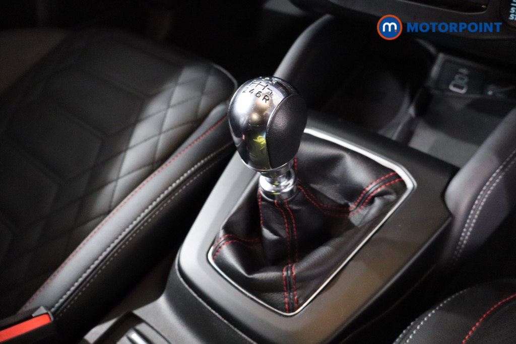 Ford Focus St-Line Vignale Manual Petrol Hatchback - Stock Number (1620092) - 19th supplementary image