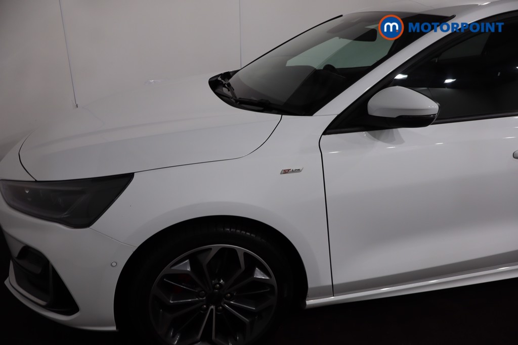 Ford Focus St-Line Vignale Manual Petrol Hatchback - Stock Number (1620092) - 27th supplementary image