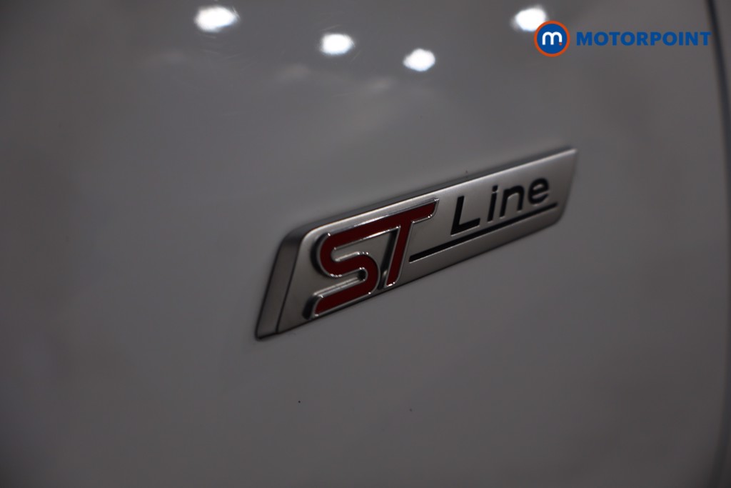 Ford Focus St-Line Vignale Manual Petrol Hatchback - Stock Number (1620092) - 32nd supplementary image