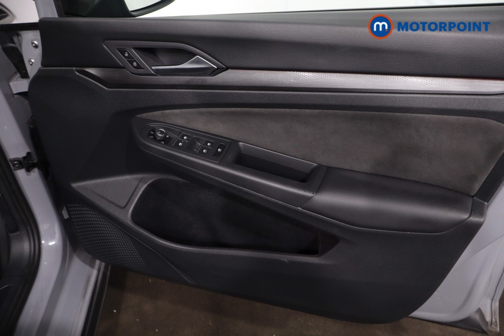 Volkswagen Golf GTI Automatic Petrol Hatchback - Stock Number (1620696) - 24th supplementary image
