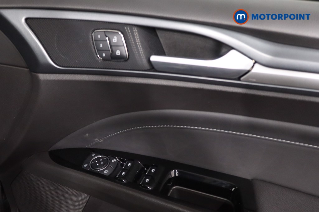 Ford Mondeo Titanium Edition Automatic Petrol-Electric Hybrid Saloon - Stock Number (1620706) - 26th supplementary image