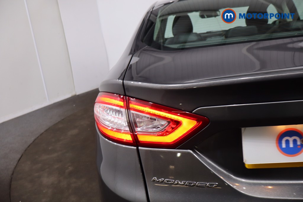 Ford Mondeo Titanium Edition Automatic Petrol-Electric Hybrid Saloon - Stock Number (1620706) - 37th supplementary image
