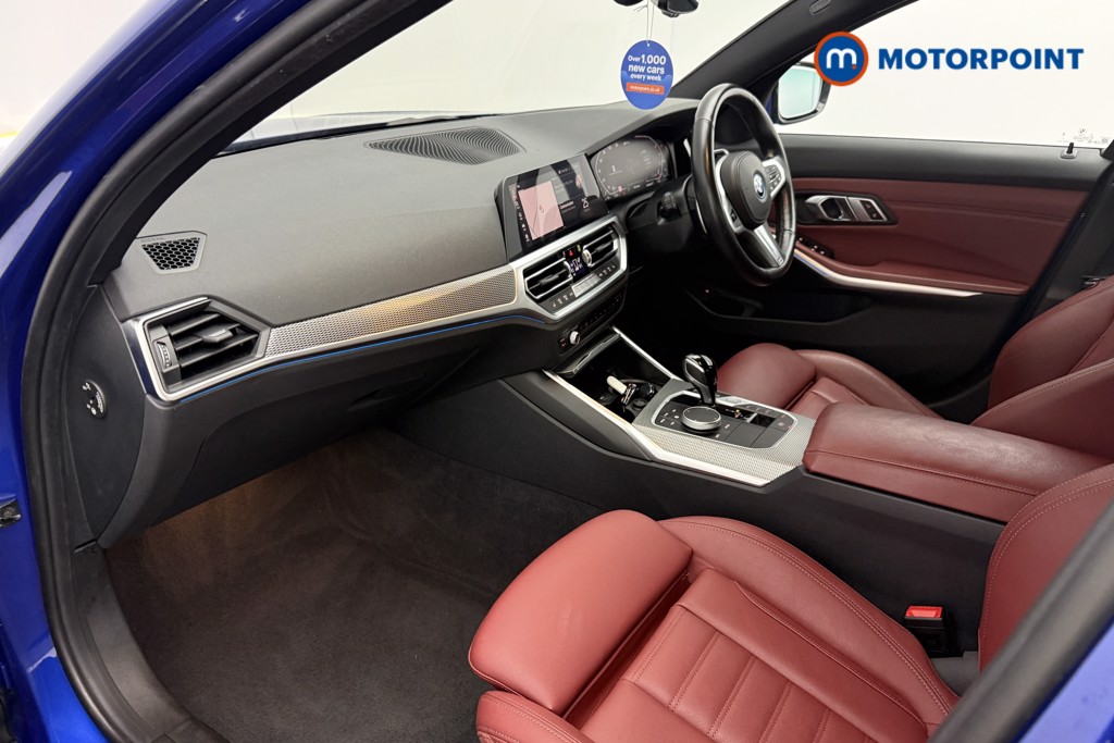 BMW 3 Series M Sport Automatic Petrol Plug-In Hybrid Saloon - Stock Number (1596414) - 2nd supplementary image