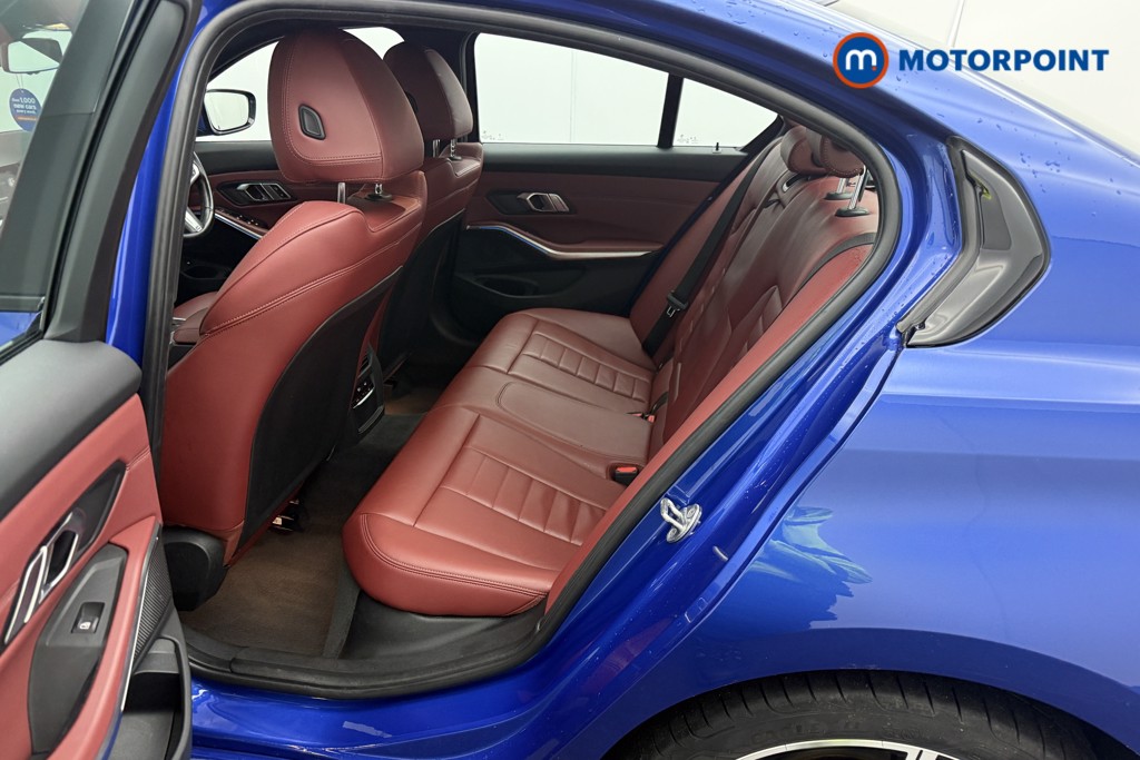 BMW 3 Series M Sport Automatic Petrol Plug-In Hybrid Saloon - Stock Number (1596414) - 4th supplementary image