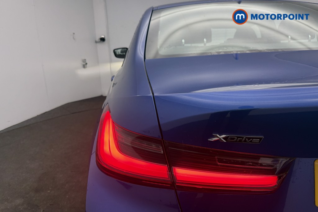 BMW 3 Series M Sport Automatic Petrol Plug-In Hybrid Saloon - Stock Number (1596414) - 8th supplementary image