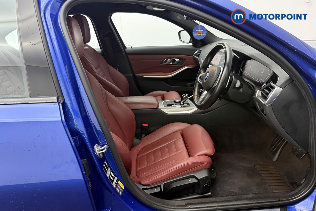 BMW 3 Series M Sport Automatic Petrol Plug-In Hybrid Saloon - Stock Number (1596414) - 16th supplementary image