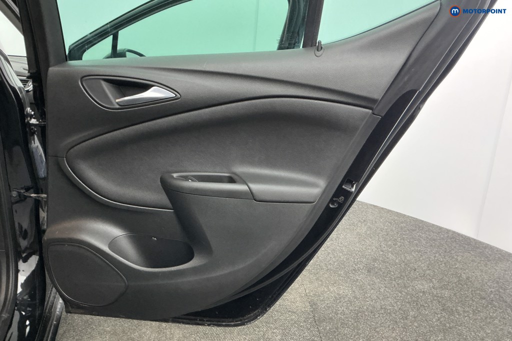 Vauxhall Astra Griffin Edition Manual Petrol Hatchback - Stock Number (1598148) - 25th supplementary image