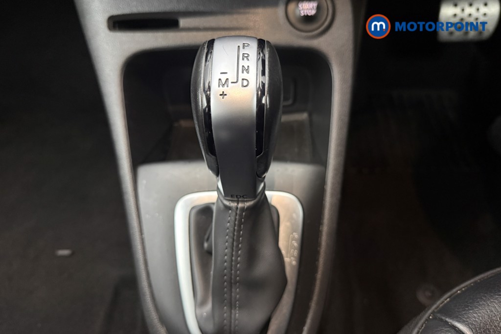 Renault Captur Gt Line Automatic Petrol SUV - Stock Number (1603123) - 7th supplementary image