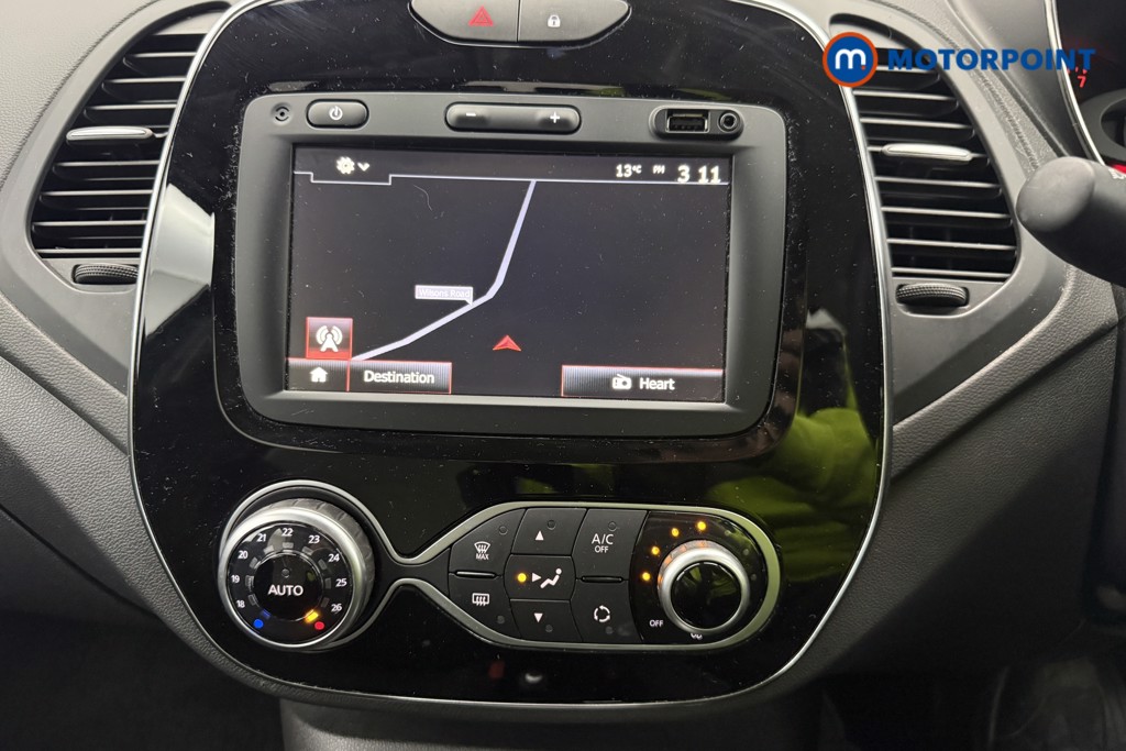 Renault Captur Iconic Automatic Petrol SUV - Stock Number (1603637) - 25th supplementary image