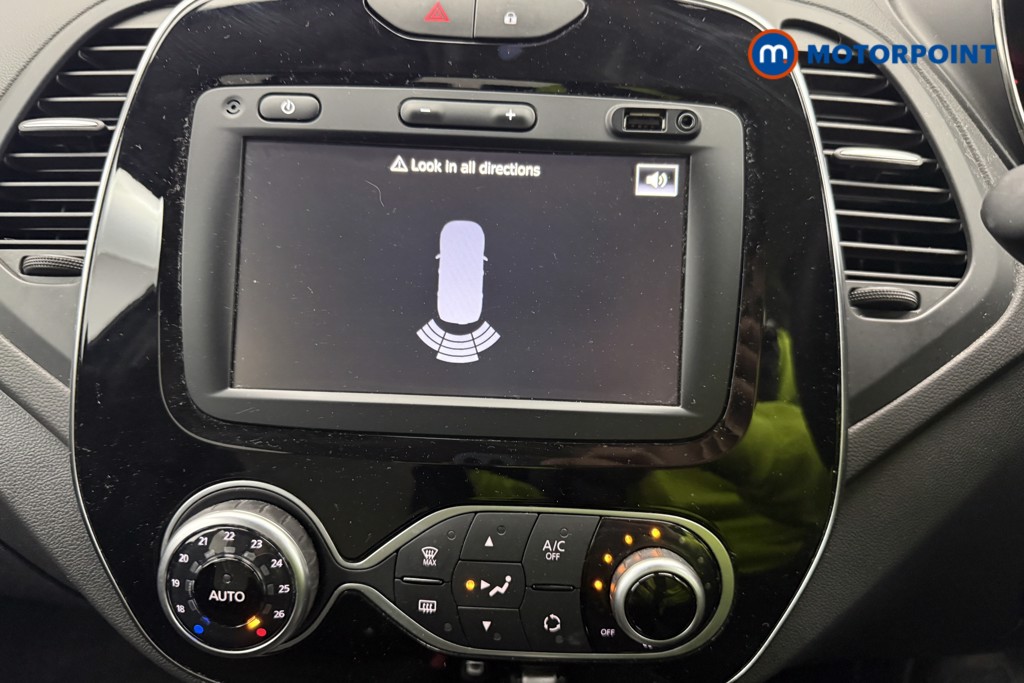 Renault Captur Iconic Automatic Petrol SUV - Stock Number (1603637) - 26th supplementary image