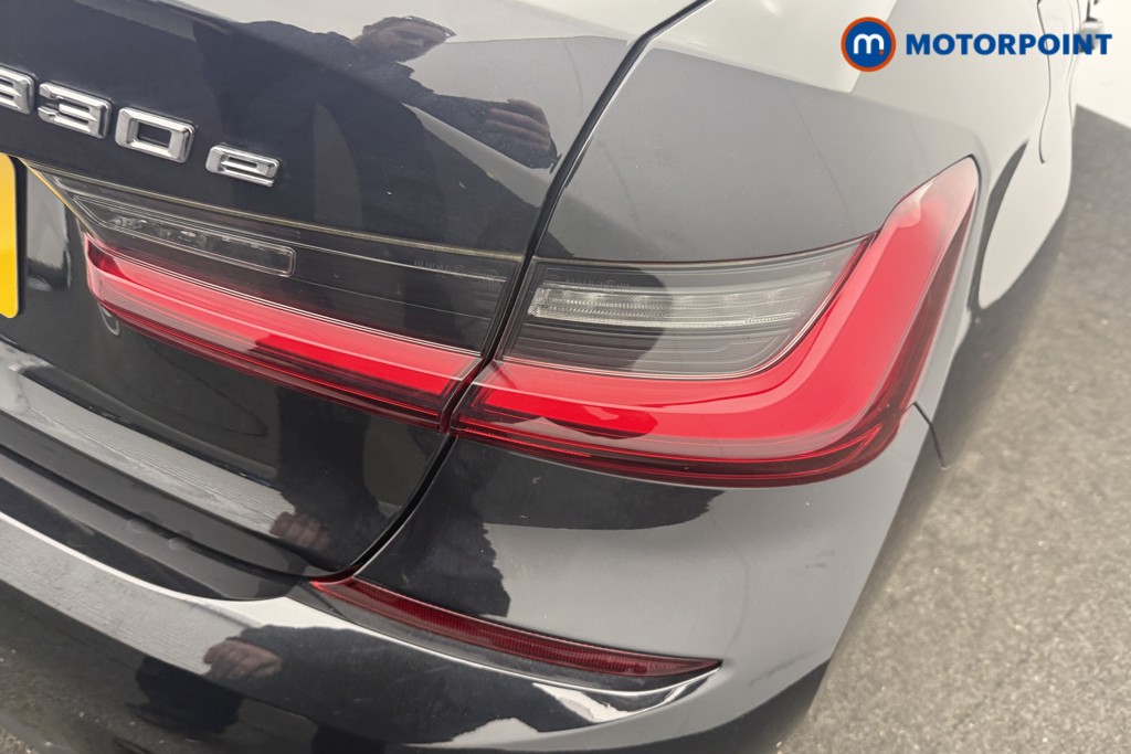 BMW 3 Series M Sport Automatic Petrol Plug-In Hybrid Saloon - Stock Number (1608812) - 4th supplementary image