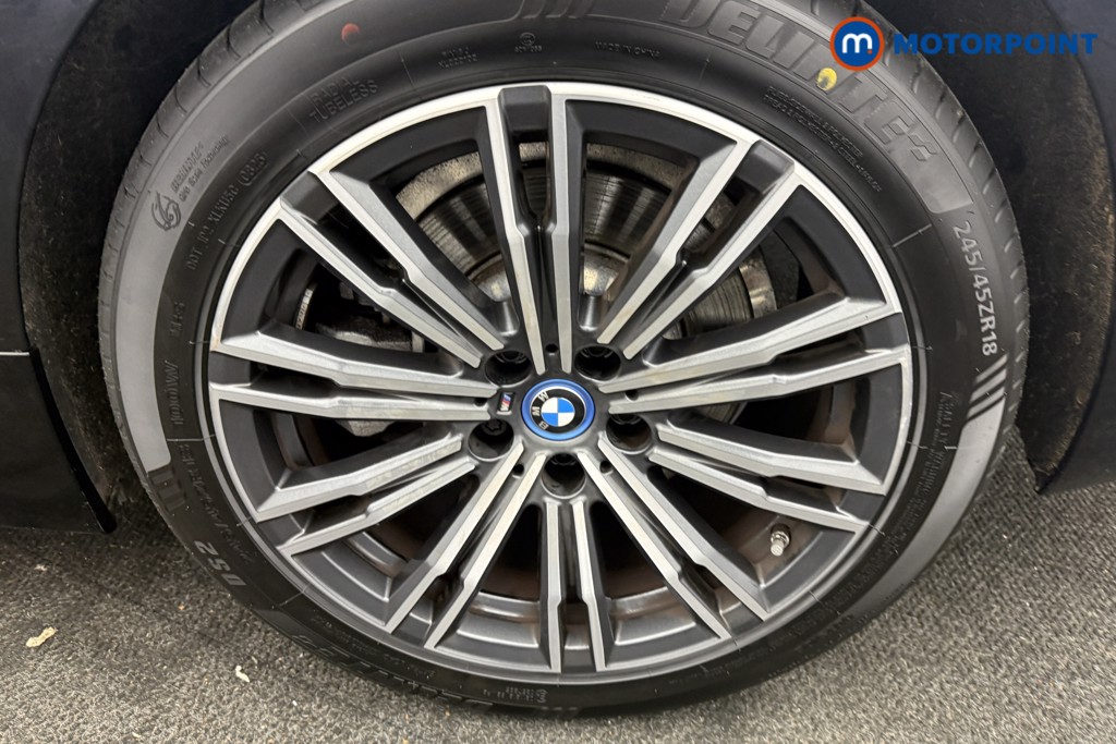 BMW 3 Series M Sport Automatic Petrol Plug-In Hybrid Saloon - Stock Number (1608812) - 36th supplementary image