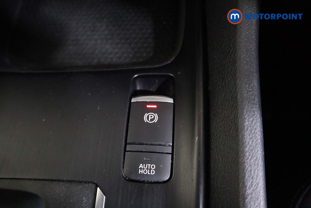 Nissan Qashqai Acenta Premium Automatic Petrol SUV - Stock Number (1610460) - 9th supplementary image