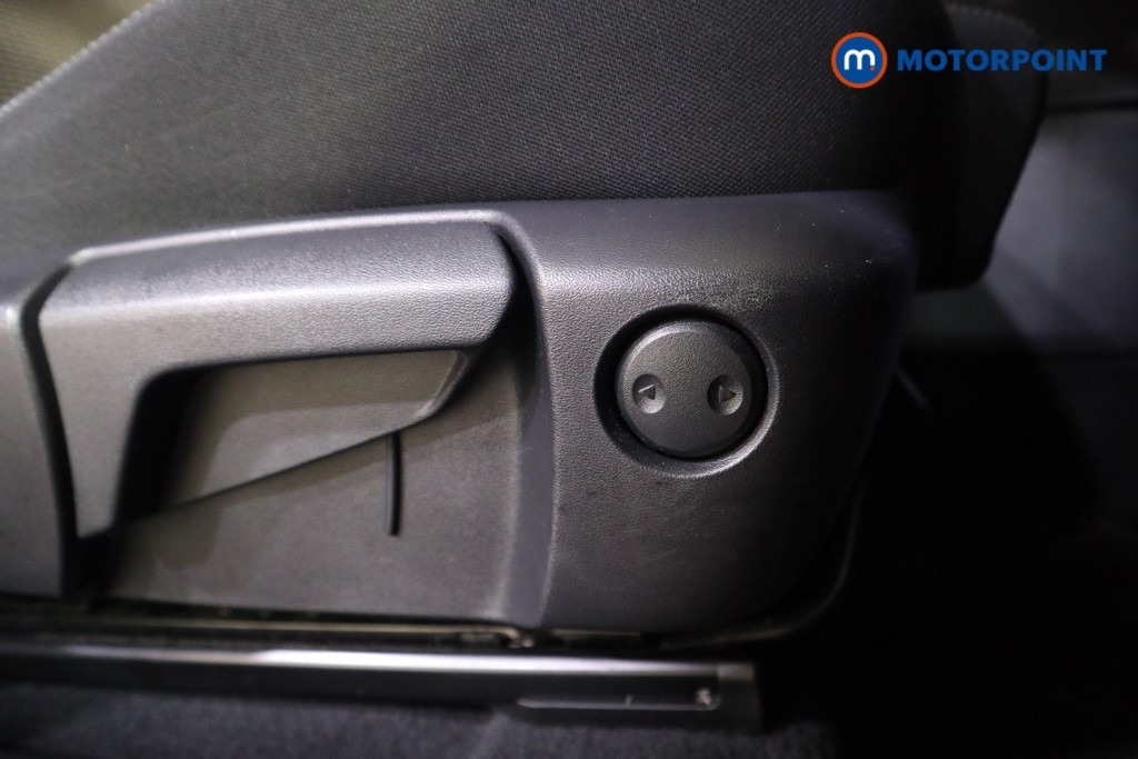 Nissan Qashqai Acenta Premium Automatic Petrol SUV - Stock Number (1610460) - 14th supplementary image