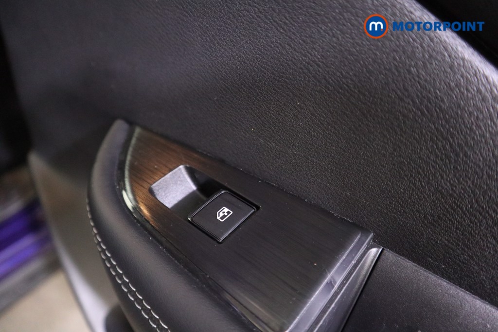 Nissan Qashqai Acenta Premium Automatic Petrol SUV - Stock Number (1610460) - 19th supplementary image