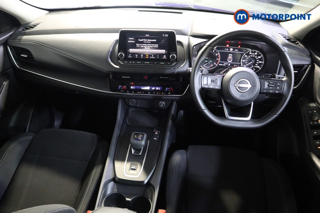 Nissan Qashqai Acenta Premium Automatic Petrol SUV - Stock Number (1610460) - 1st supplementary image