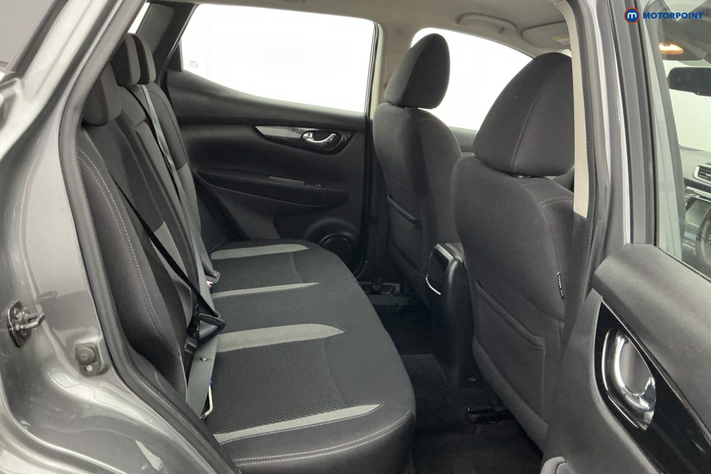 Nissan Qashqai Acenta Premium Manual Petrol SUV - Stock Number (1610542) - 4th supplementary image