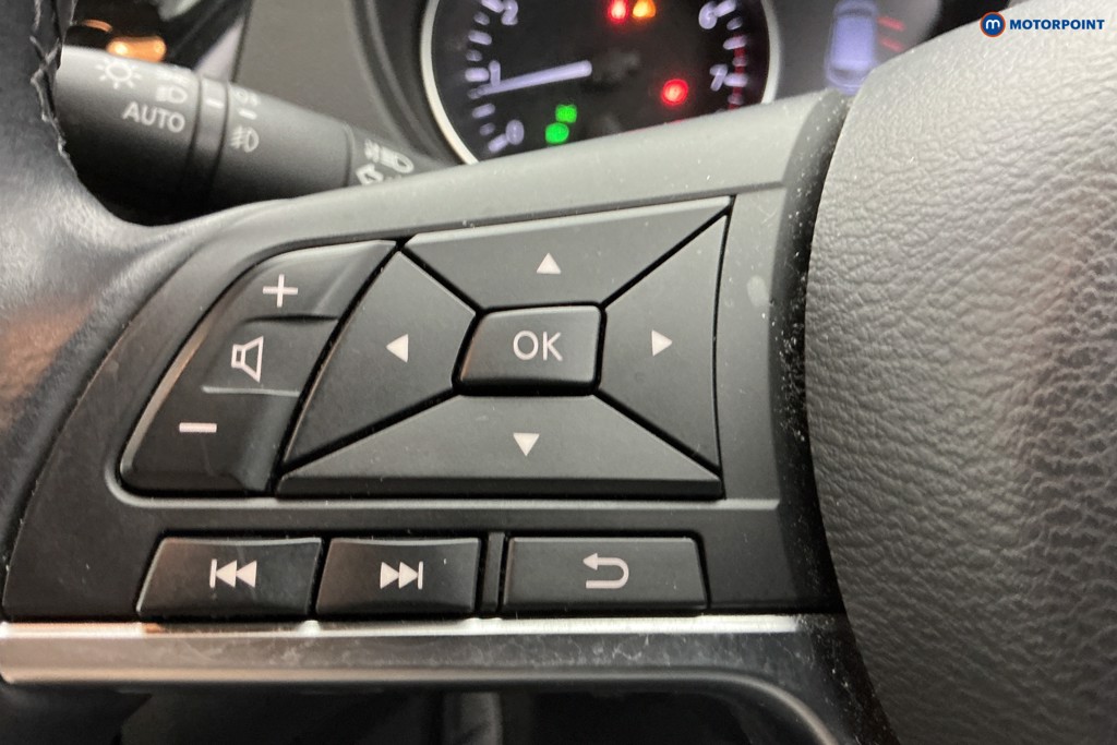 Nissan Qashqai Acenta Premium Manual Petrol SUV - Stock Number (1610542) - 20th supplementary image