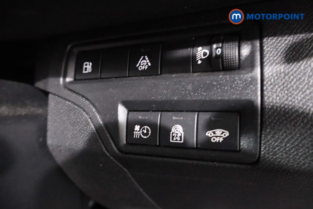 Peugeot 3008 Allure Automatic Petrol Plug-In Hybrid SUV - Stock Number (1610641) - 15th supplementary image