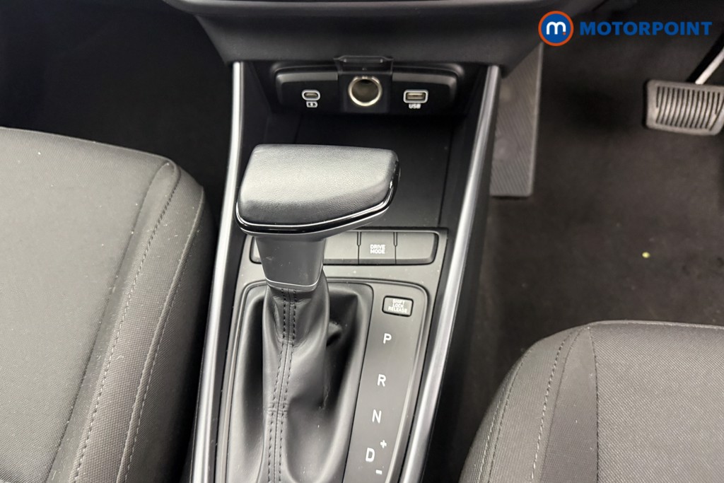 Hyundai I20 Advance Automatic Petrol Hatchback - Stock Number (1610706) - 16th supplementary image