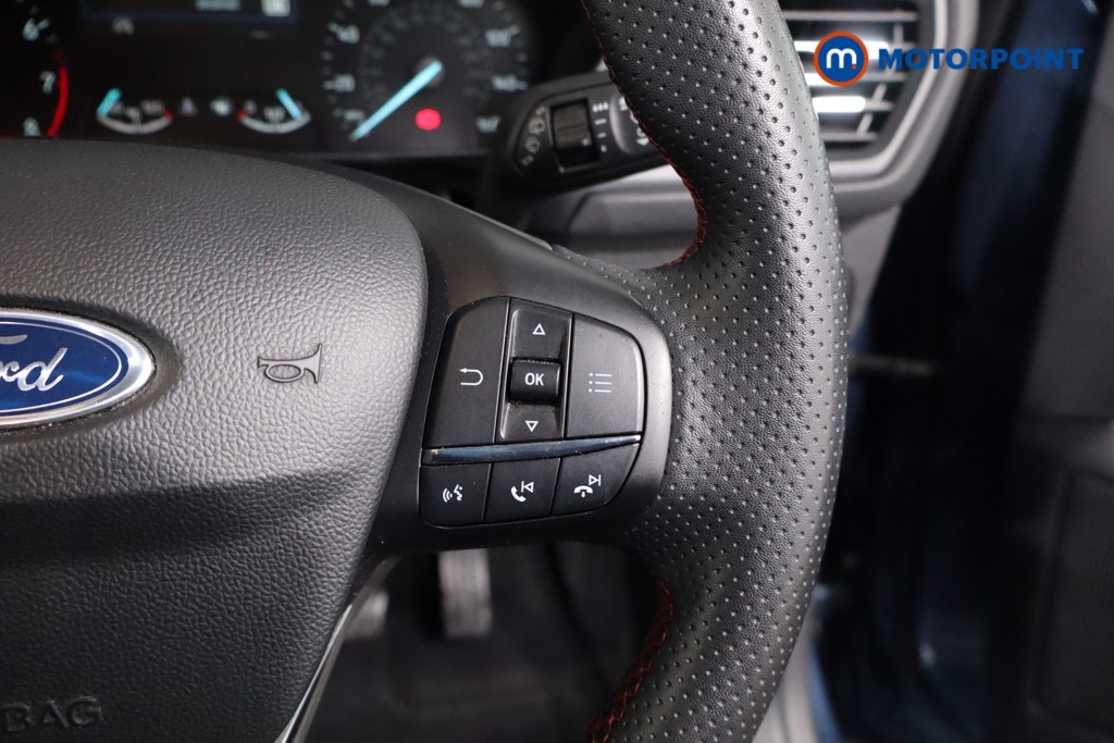 Ford Focus St-Line Manual Petrol Hatchback - Stock Number (1612703) - 8th supplementary image