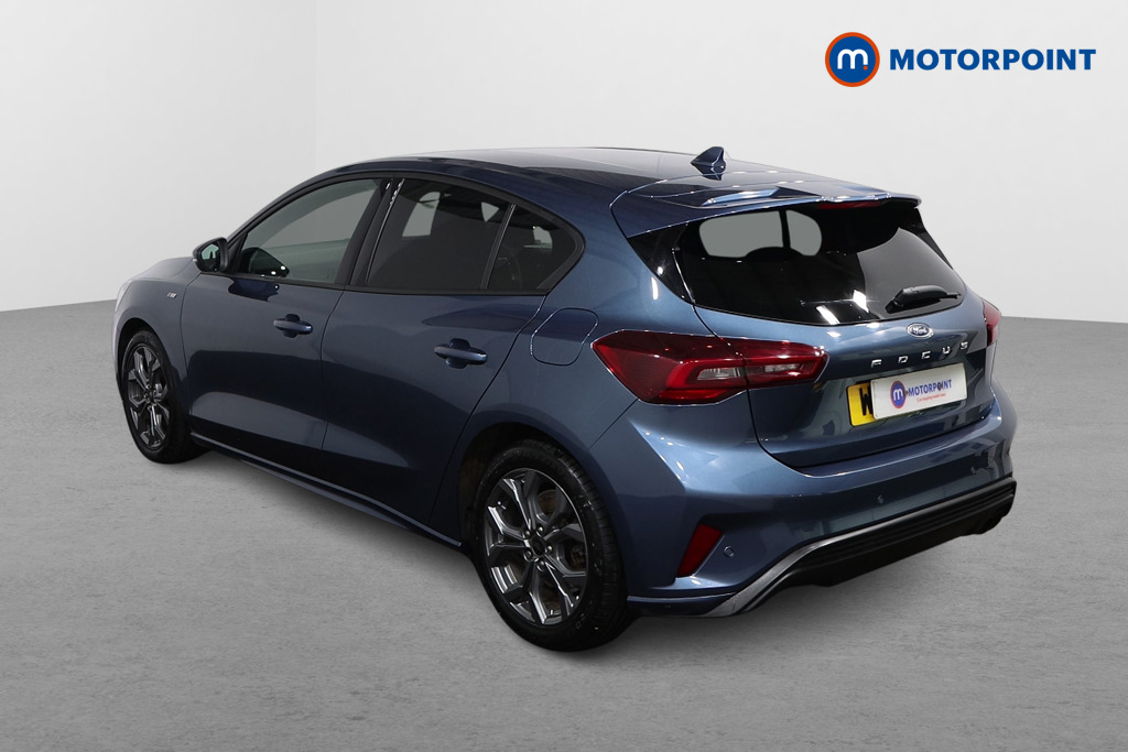 Ford Focus St-Line Manual Petrol Hatchback - Stock Number (1612703) - Passenger side rear corner