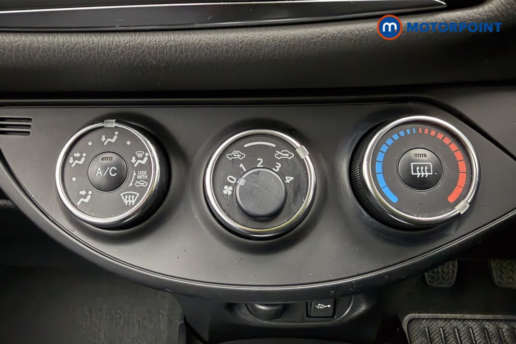 Toyota Yaris Icon Manual Petrol Hatchback - Stock Number (1613174) - 15th supplementary image