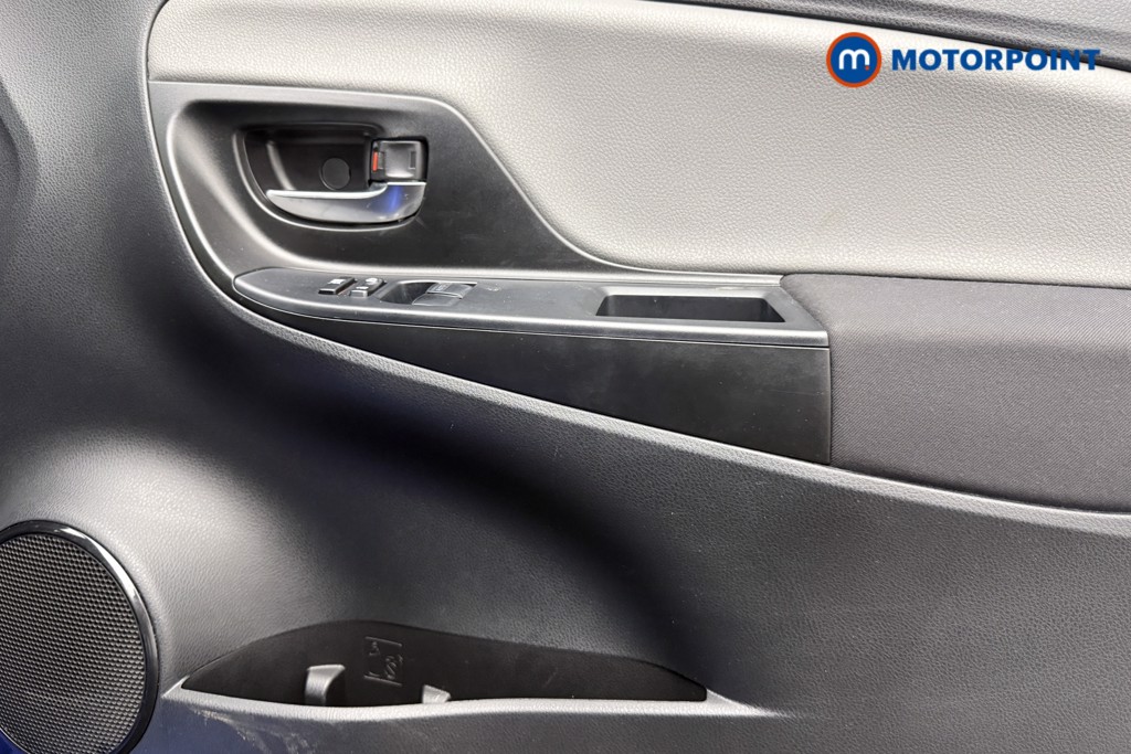 Toyota Yaris Icon Manual Petrol Hatchback - Stock Number (1613174) - 17th supplementary image