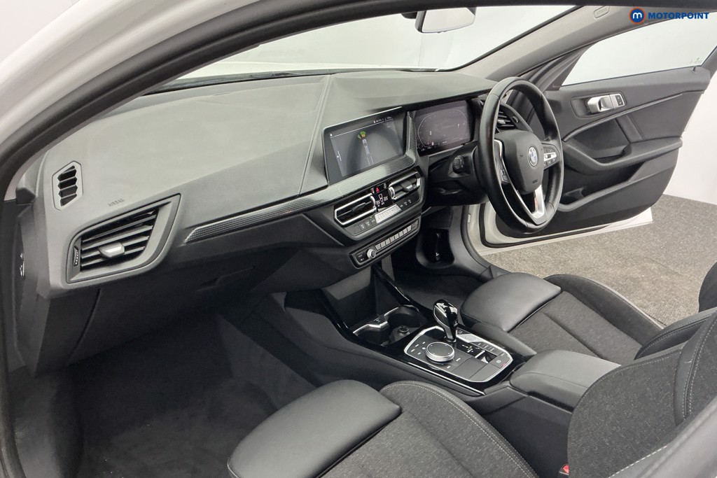 BMW 1 Series Sport Automatic Petrol Hatchback - Stock Number (1613539) - 9th supplementary image