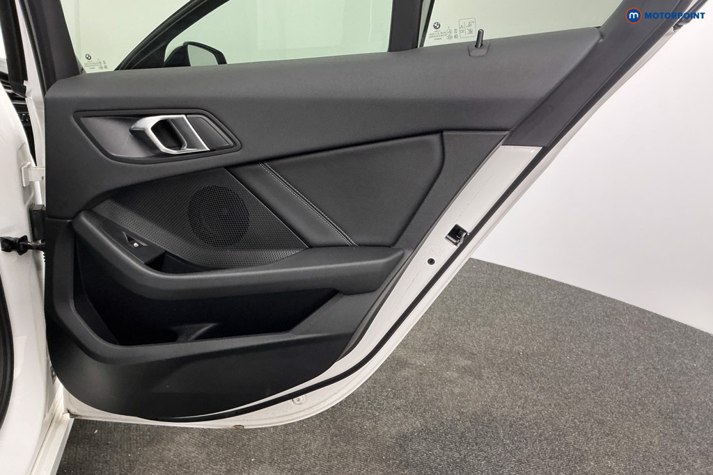 BMW 1 Series Sport Automatic Petrol Hatchback - Stock Number (1613539) - 26th supplementary image