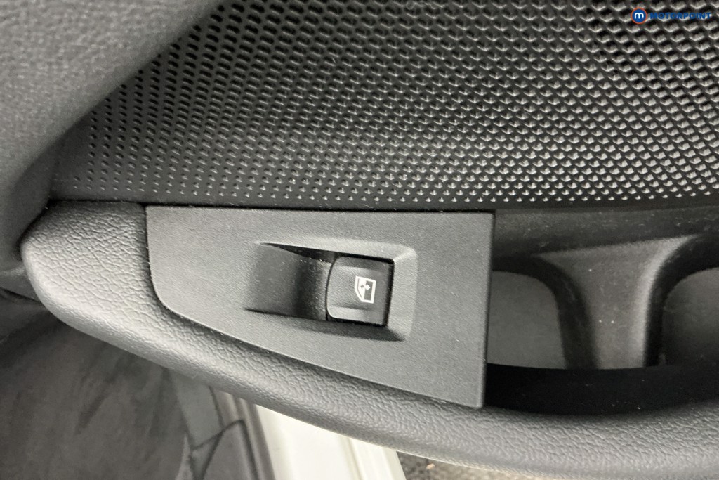 BMW 1 Series Sport Automatic Petrol Hatchback - Stock Number (1613539) - 27th supplementary image