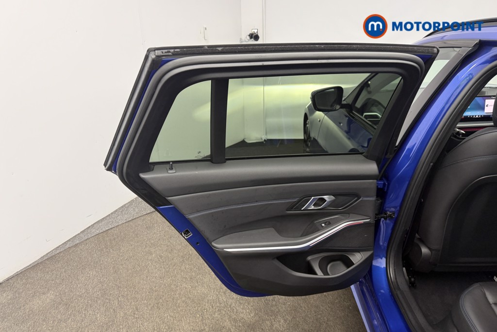 BMW 3 Series M Sport Automatic Petrol Estate - Stock Number (1613586) - 7th supplementary image
