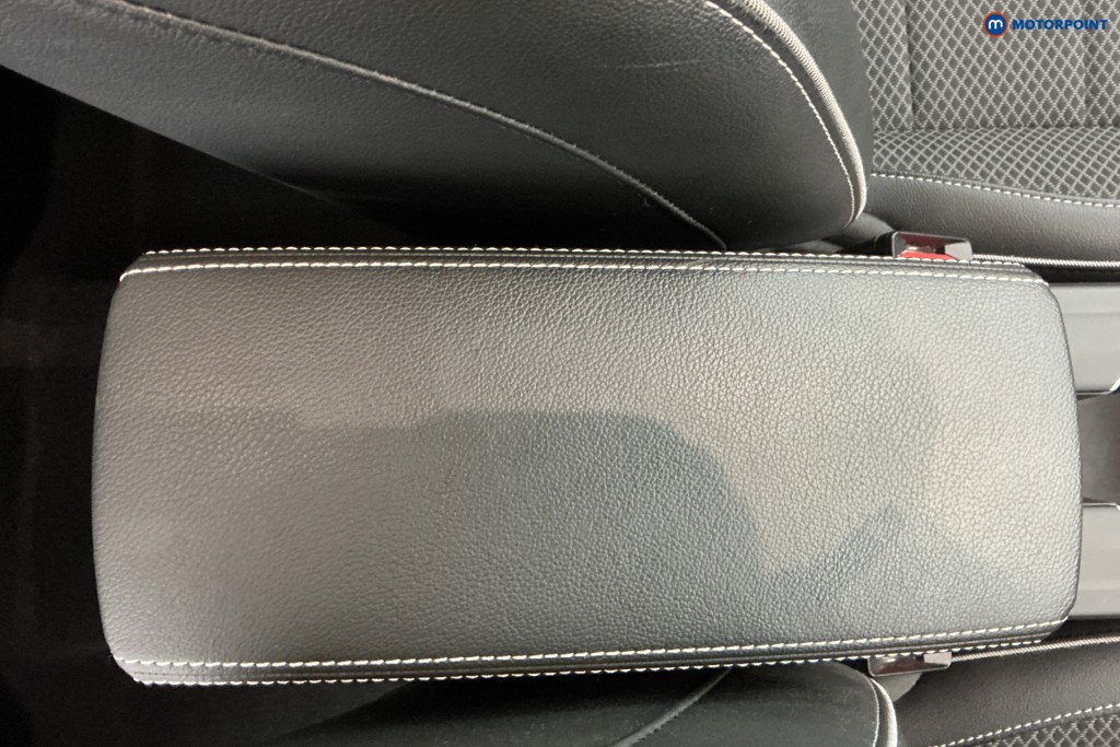 Renault Arkana Techno Automatic Petrol SUV - Stock Number (1613965) - 18th supplementary image