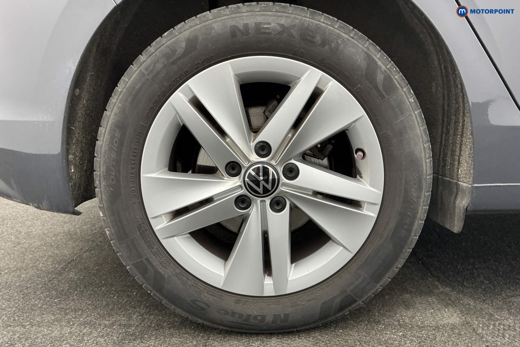 Volkswagen Golf Life Manual Petrol Hatchback - Stock Number (1614026) - 36th supplementary image