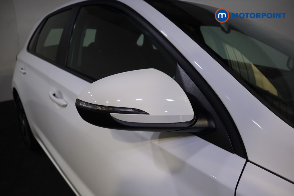 Hyundai I30 Se Connect Manual Diesel Hatchback - Stock Number (1614033) - 32nd supplementary image