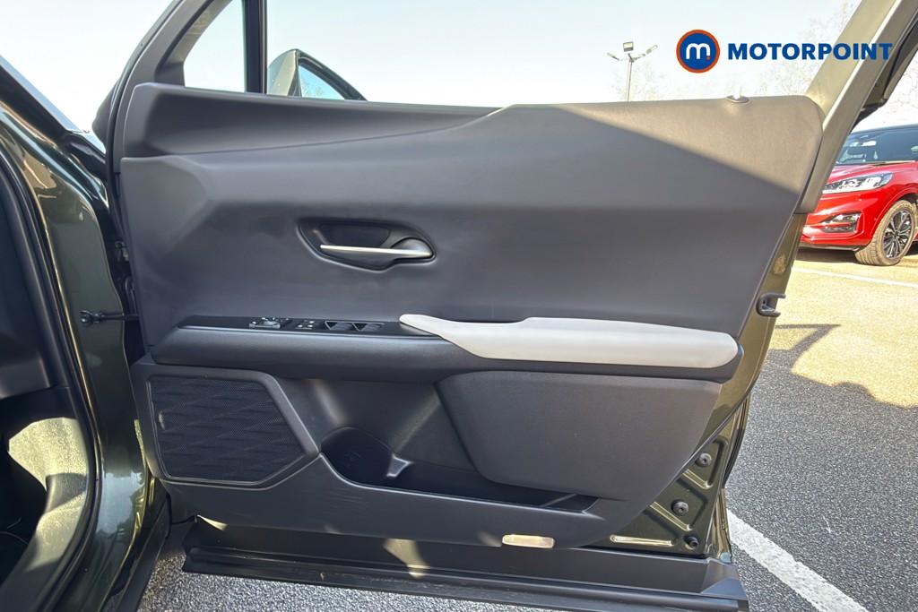 Lexus UX 250H 2.0 5Dr Cvt Without Nav Automatic Petrol-Electric Hybrid SUV - Stock Number (1614629) - 19th supplementary image