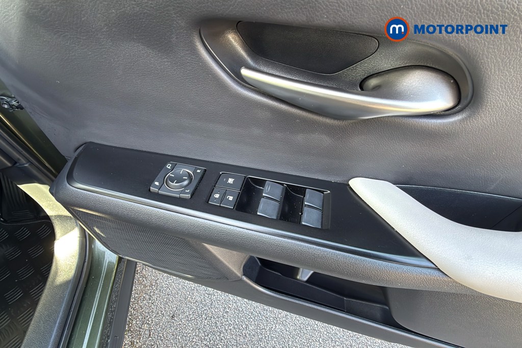 Lexus UX 250H 2.0 5Dr Cvt Without Nav Automatic Petrol-Electric Hybrid SUV - Stock Number (1614629) - 20th supplementary image