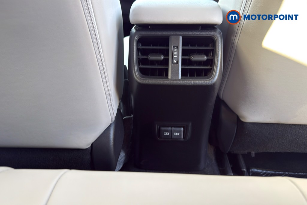 Lexus UX 250H 2.0 5Dr Cvt Without Nav Automatic Petrol-Electric Hybrid SUV - Stock Number (1614629) - 30th supplementary image