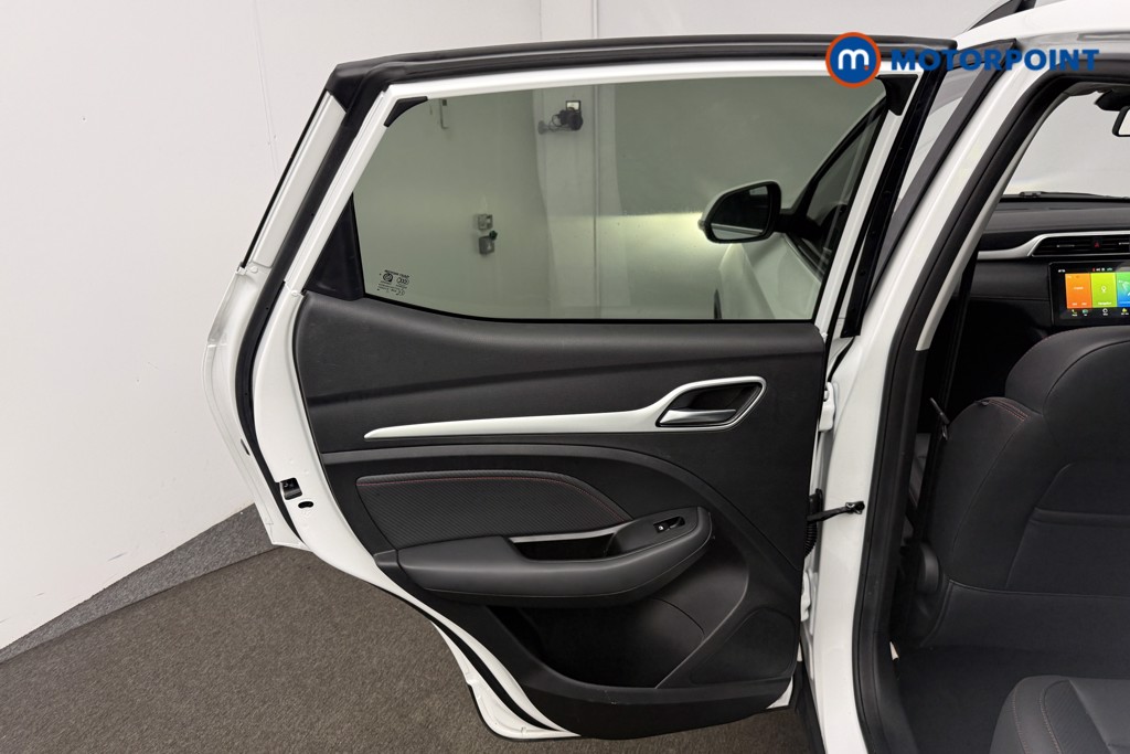 Mg Motor Uk ZS Exclusive Manual Petrol SUV - Stock Number (1615274) - 7th supplementary image
