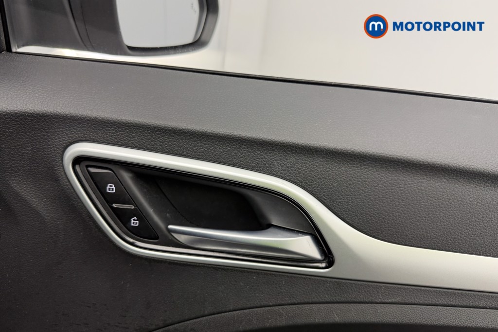Mg Motor Uk ZS Exclusive Manual Petrol SUV - Stock Number (1615274) - 20th supplementary image