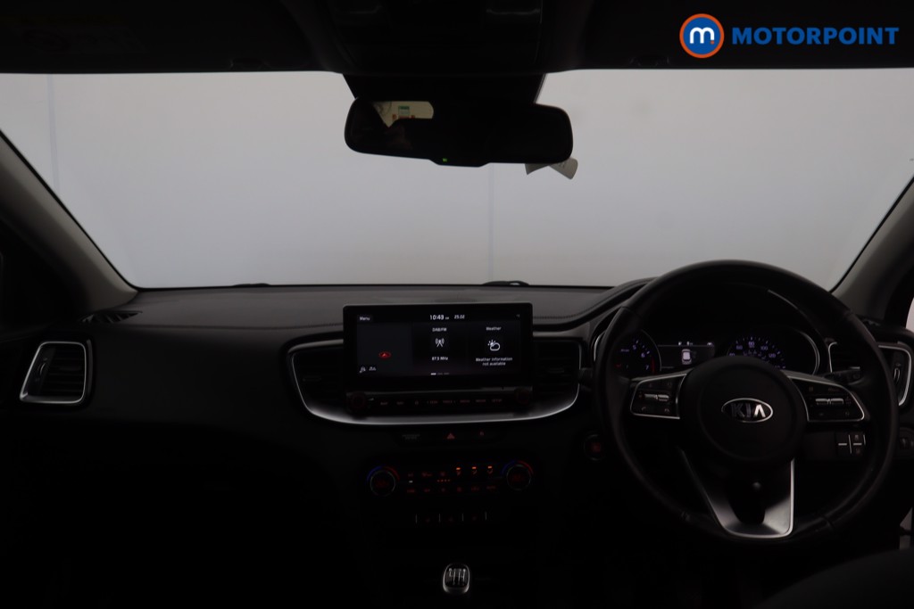 KIA Xceed 3 Manual Petrol Hatchback - Stock Number (1615485) - 1st supplementary image