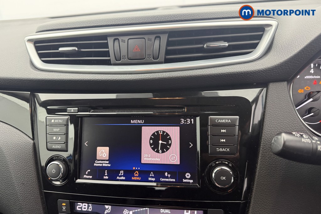 Nissan Qashqai Acenta Premium Manual Petrol SUV - Stock Number (1615817) - 20th supplementary image