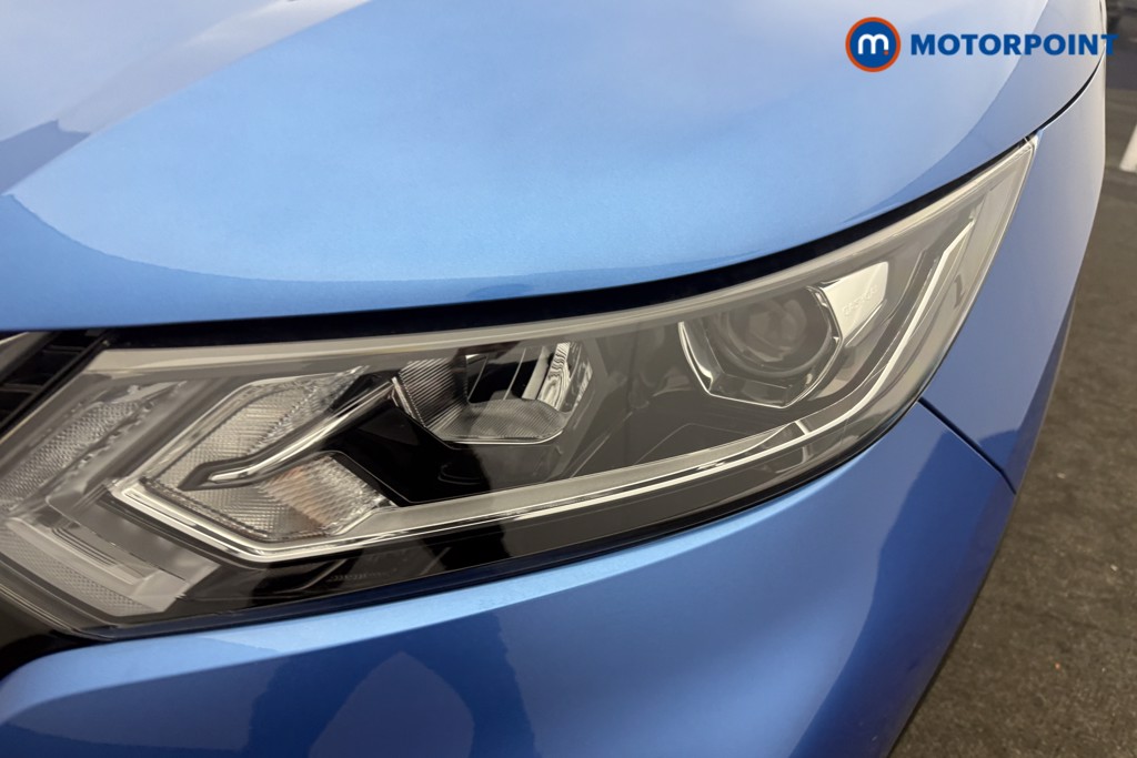 Nissan Qashqai Acenta Premium Manual Petrol SUV - Stock Number (1615817) - 26th supplementary image