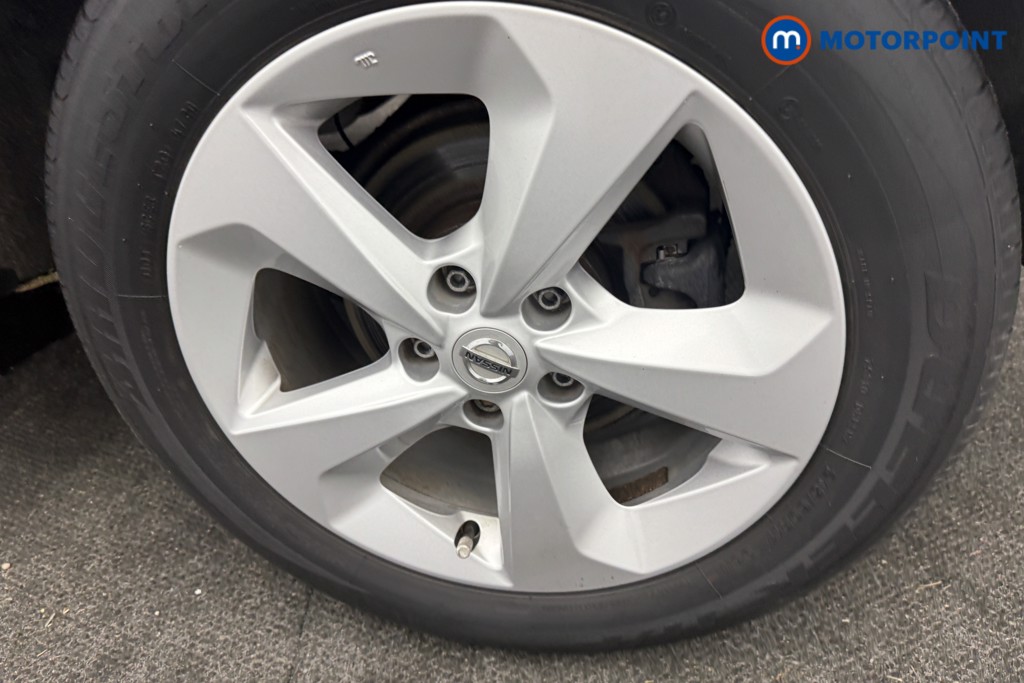 Nissan Qashqai Acenta Premium Manual Petrol SUV - Stock Number (1615817) - 30th supplementary image